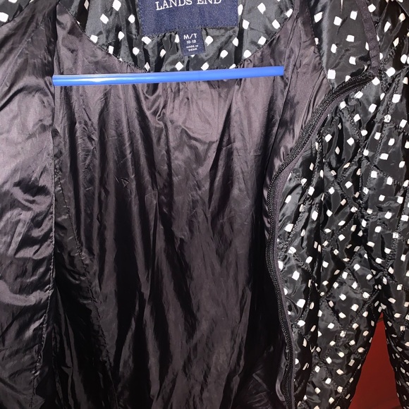 Lands End light weight jacket - Picture 5 of 6